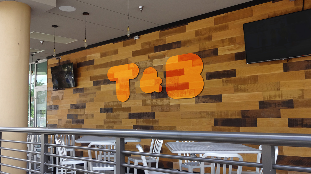 芝加哥Toast & Bacon餐廳視覺(jué)識(shí)別設(shè)計(jì)