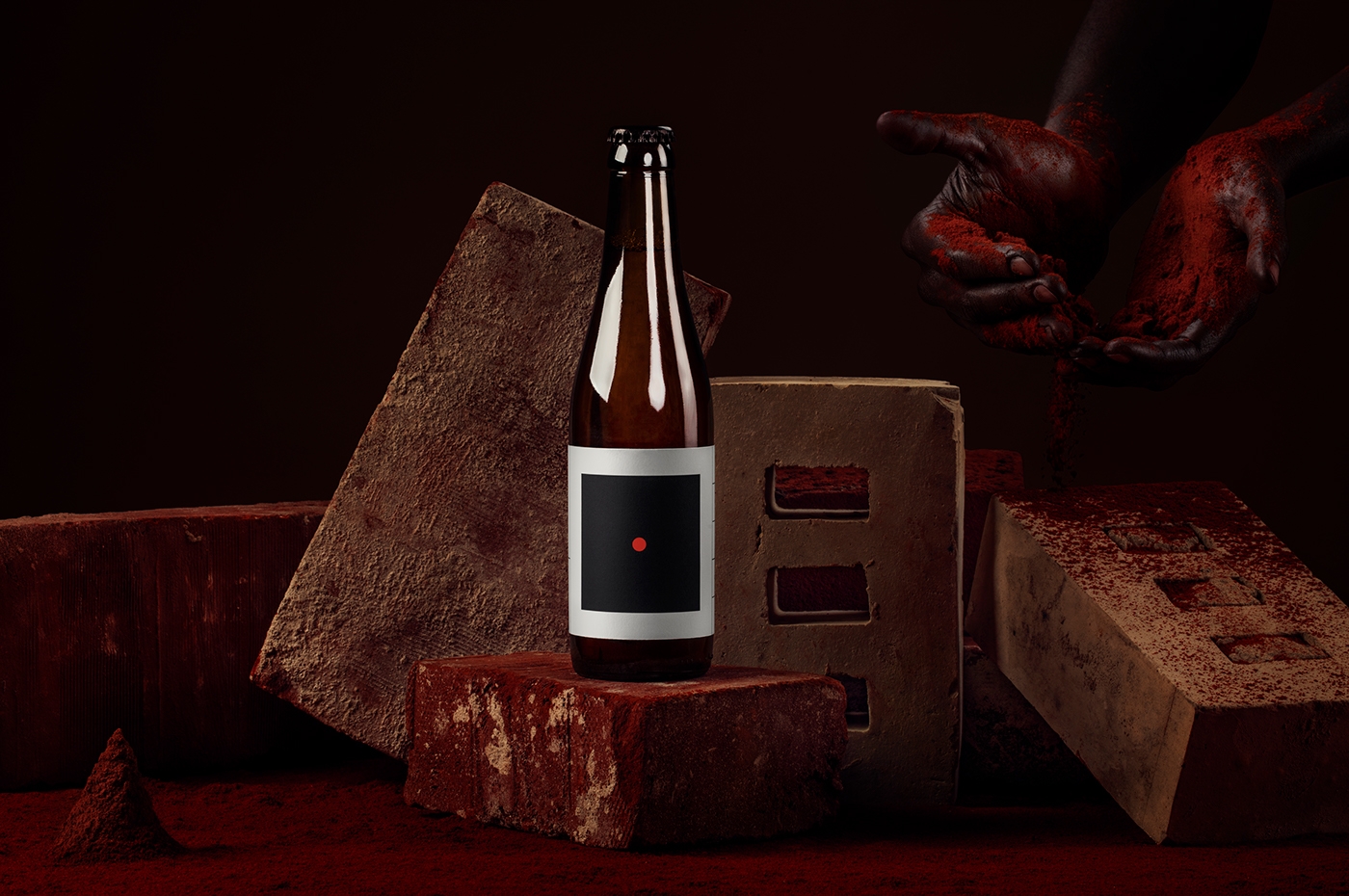 O / O釀造公司三款新啤酒品牌包裝設計