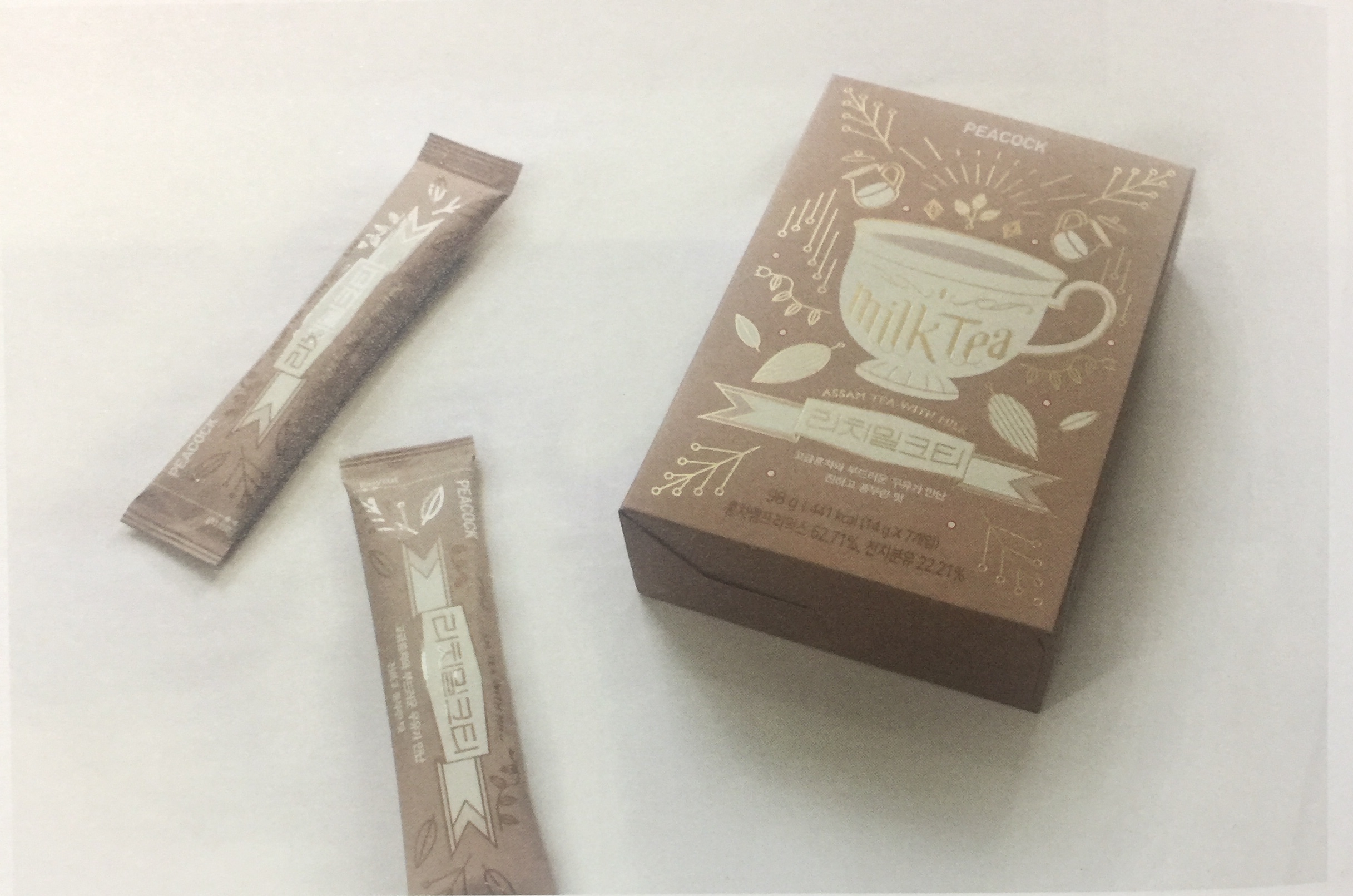 香濃奶茶飲料包裝設計