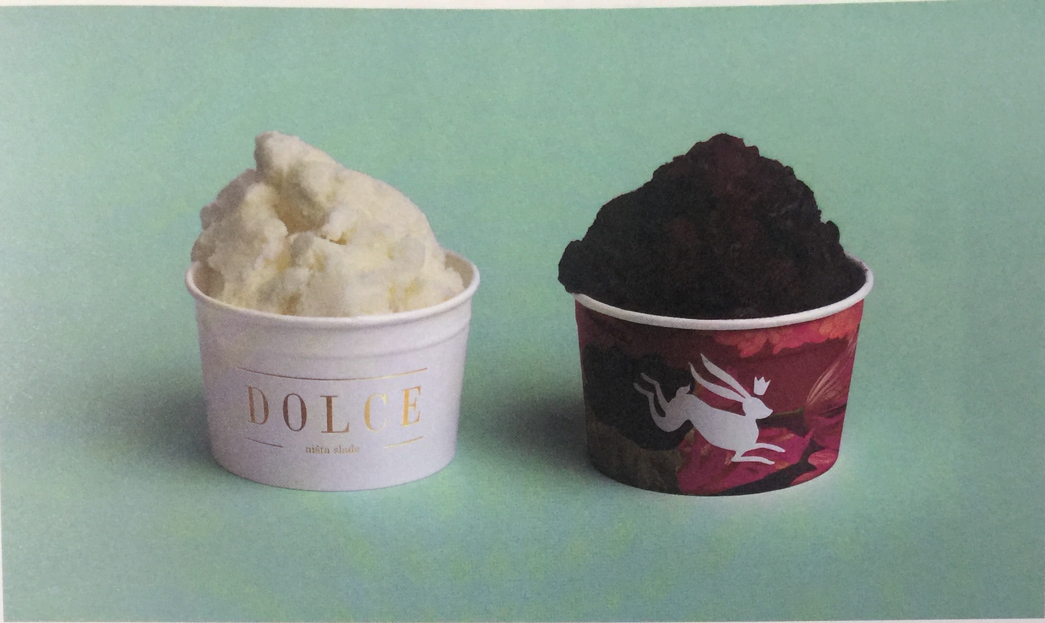 視覺標(biāo)識強烈的蛋糕甜品包裝設(shè)計